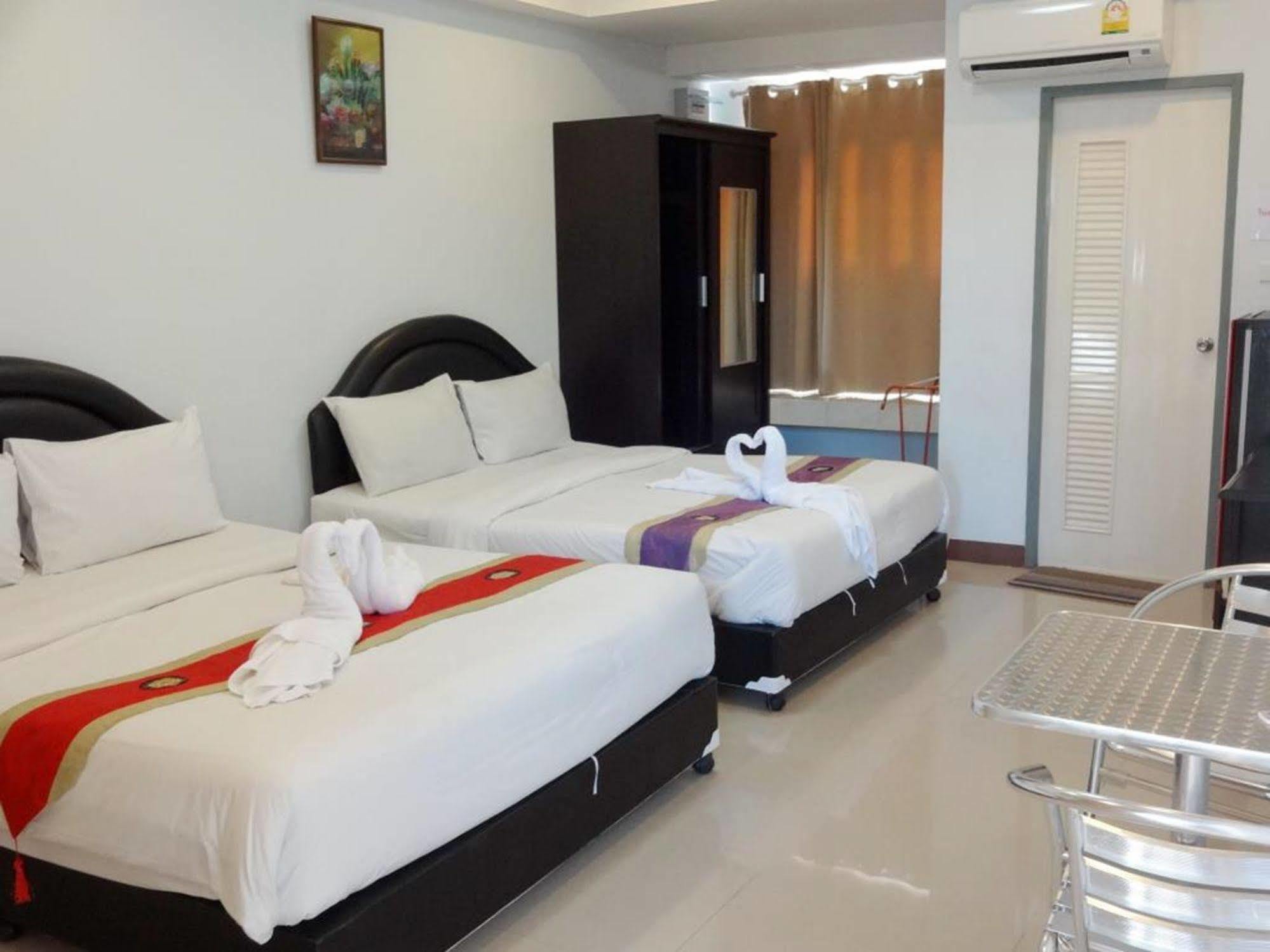 الشقق الفندقية Phuketفي  بلاس مانشن المظهر الخارجي الصورة